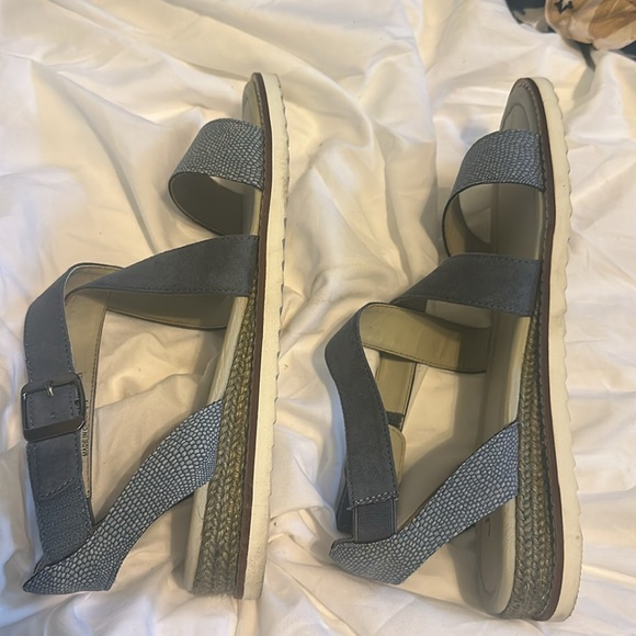 Jambu Memory Foam - Picture 5 of 5